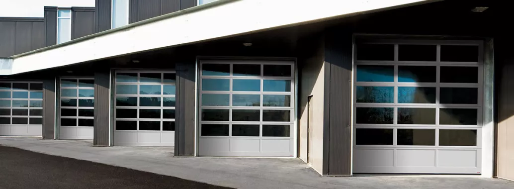 G-4400, 10’ x 12’, Profilé Anodisé